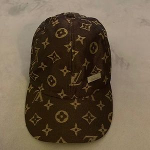 Designer inspired baseball cap